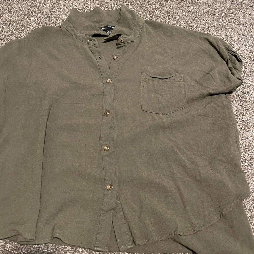 Green shirt
